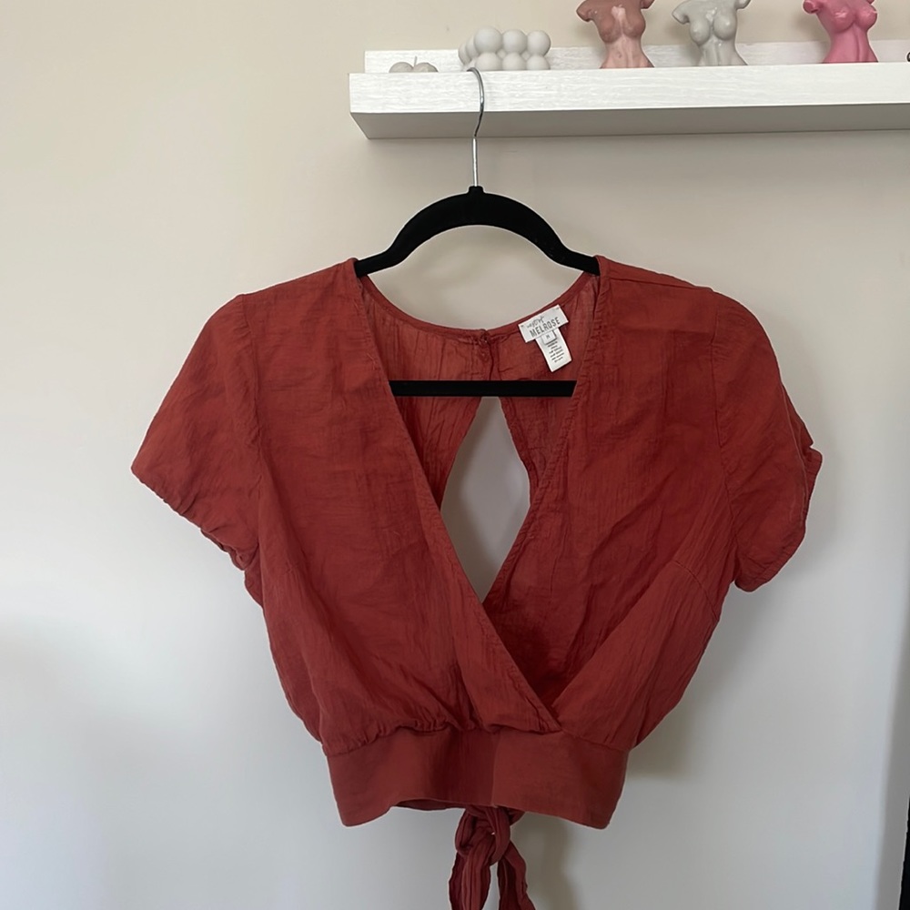 Backless Rust Tie Top